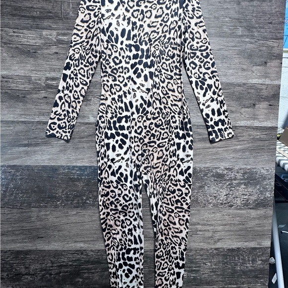 Chic Leopard Animal Print Jumpsuit Bodysuit Womens - Picture 1 of 6